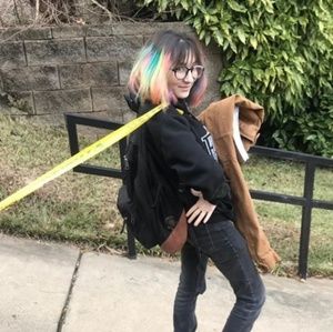 Meet your Posher, Aislinn